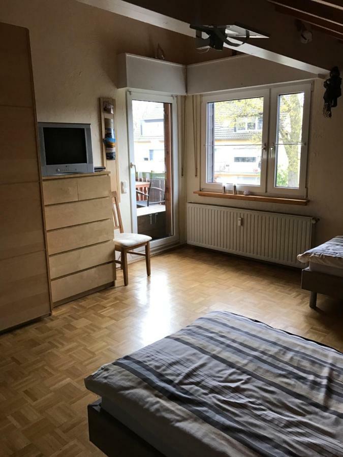 Messe Cgn/Dus Grossraeumige Wohnung In Guter Verkehrslage Leverkusen Exterior foto